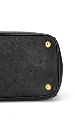 Prada Saffiano Lux Shoulder Bag Small - Black