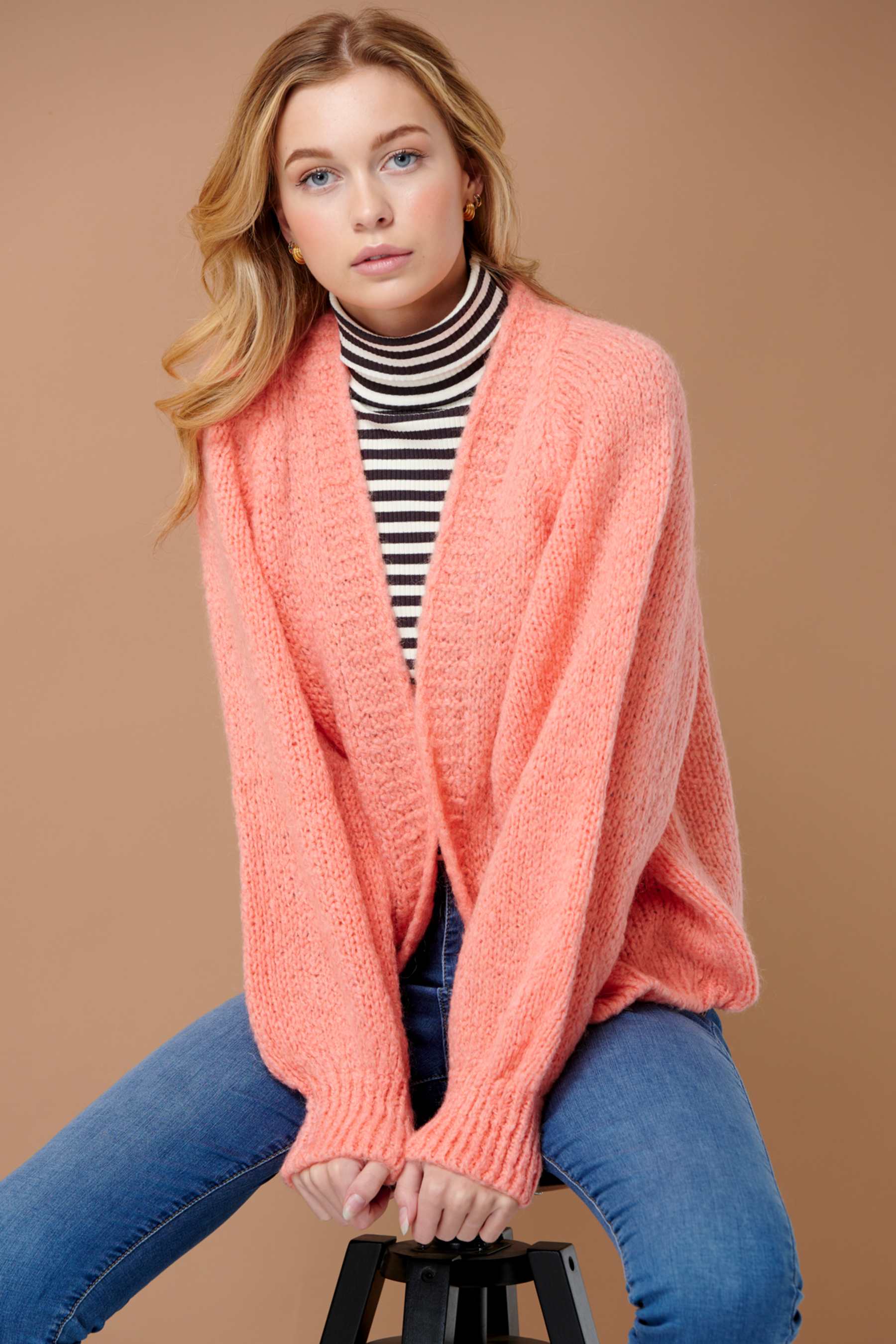 Fora Knit Cardigan - Peach