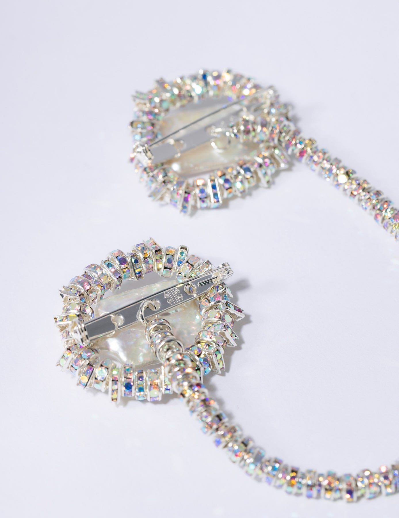 Silencio Chained Brooch - Silver