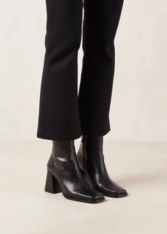 South Leather Ankle Boot - Black
