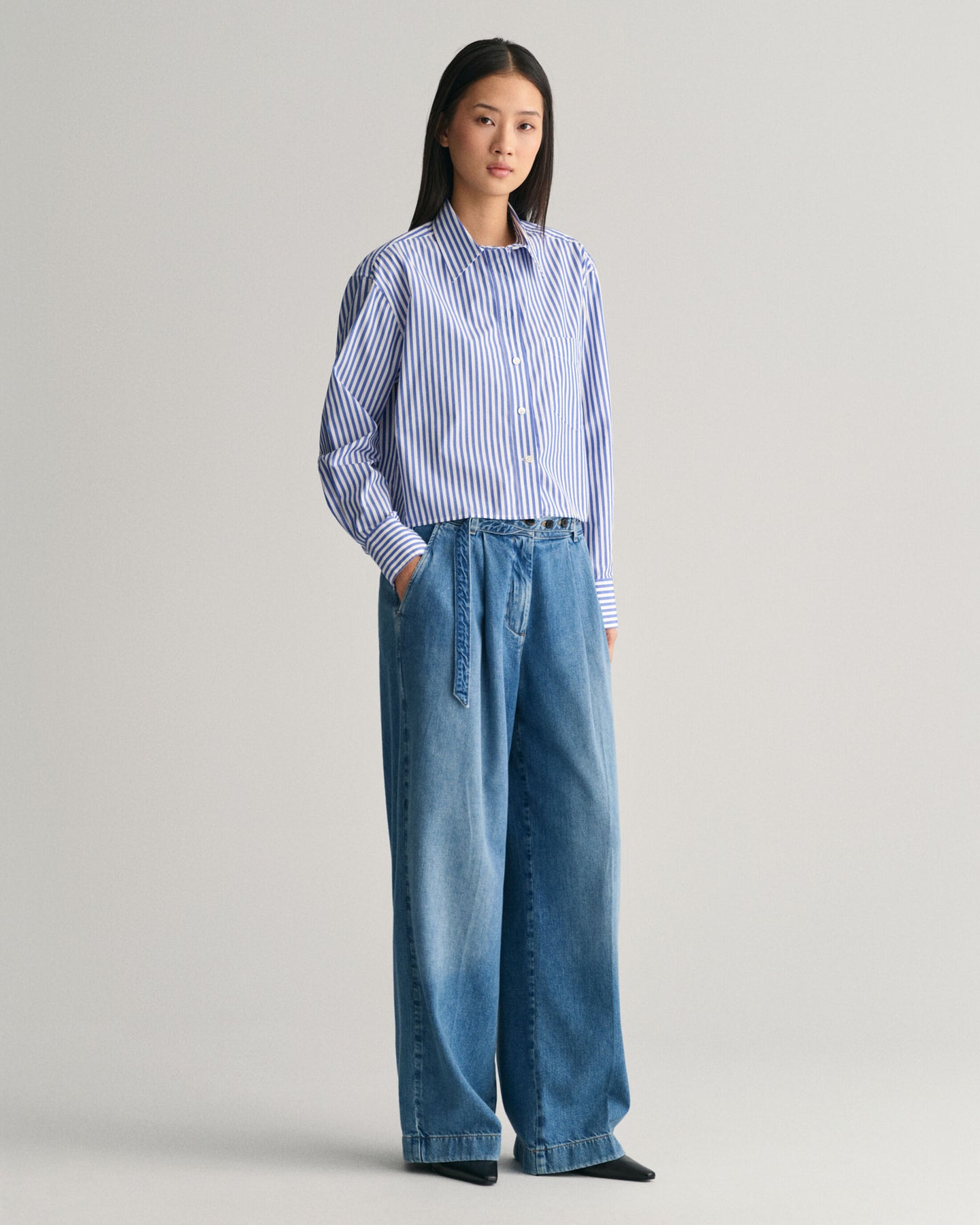 Rel Cropped Striped Shirt - College Blue