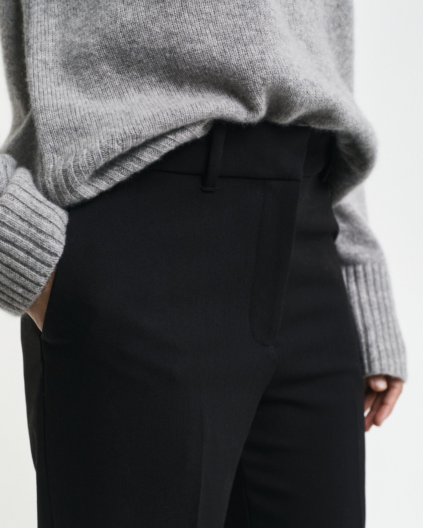 Slim Flare Slack - Black