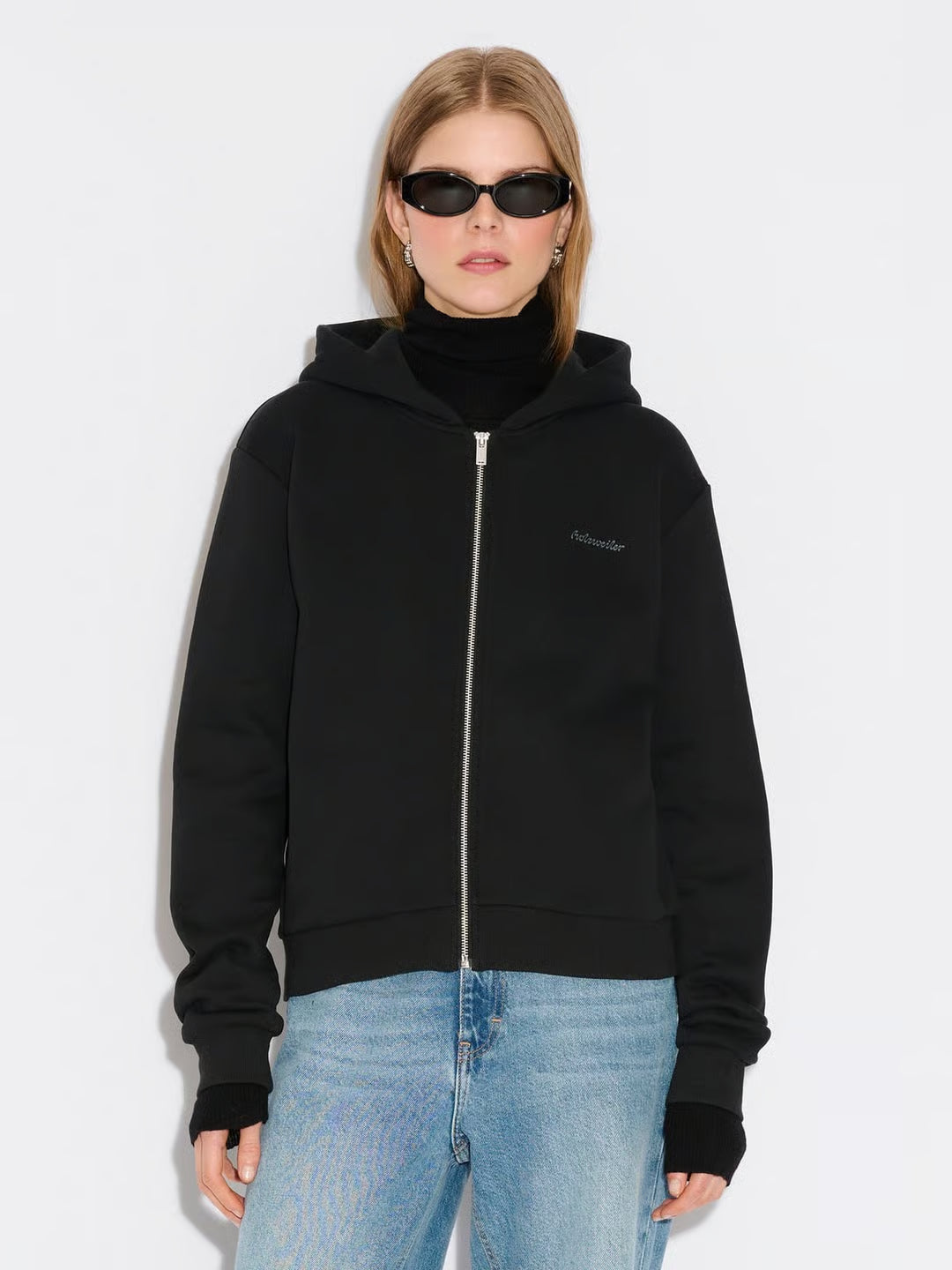 W Regular Zip Hoodie - Black