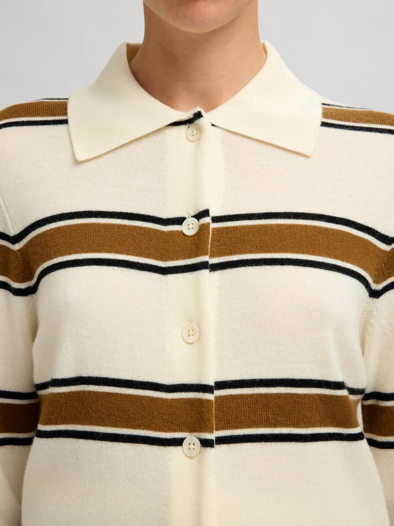 Thea Ls Knit Button Collar Neck - Egret Golden Brown