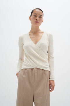 ImimiIW Wrap Pullover - Vanilla