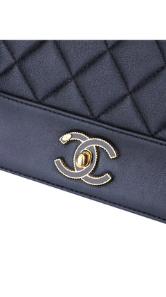 Chanel Mademoiselle Flap Bag Medium - Navy