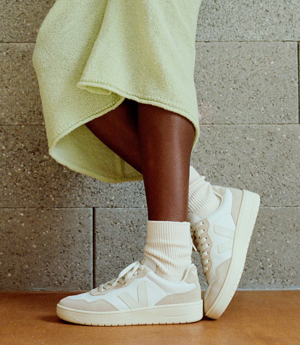 V-10 B-Mesh - White Natural Pierre