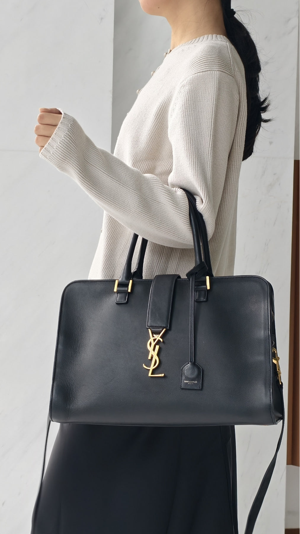 Saint Laurent Cabas Bag Medium - Black