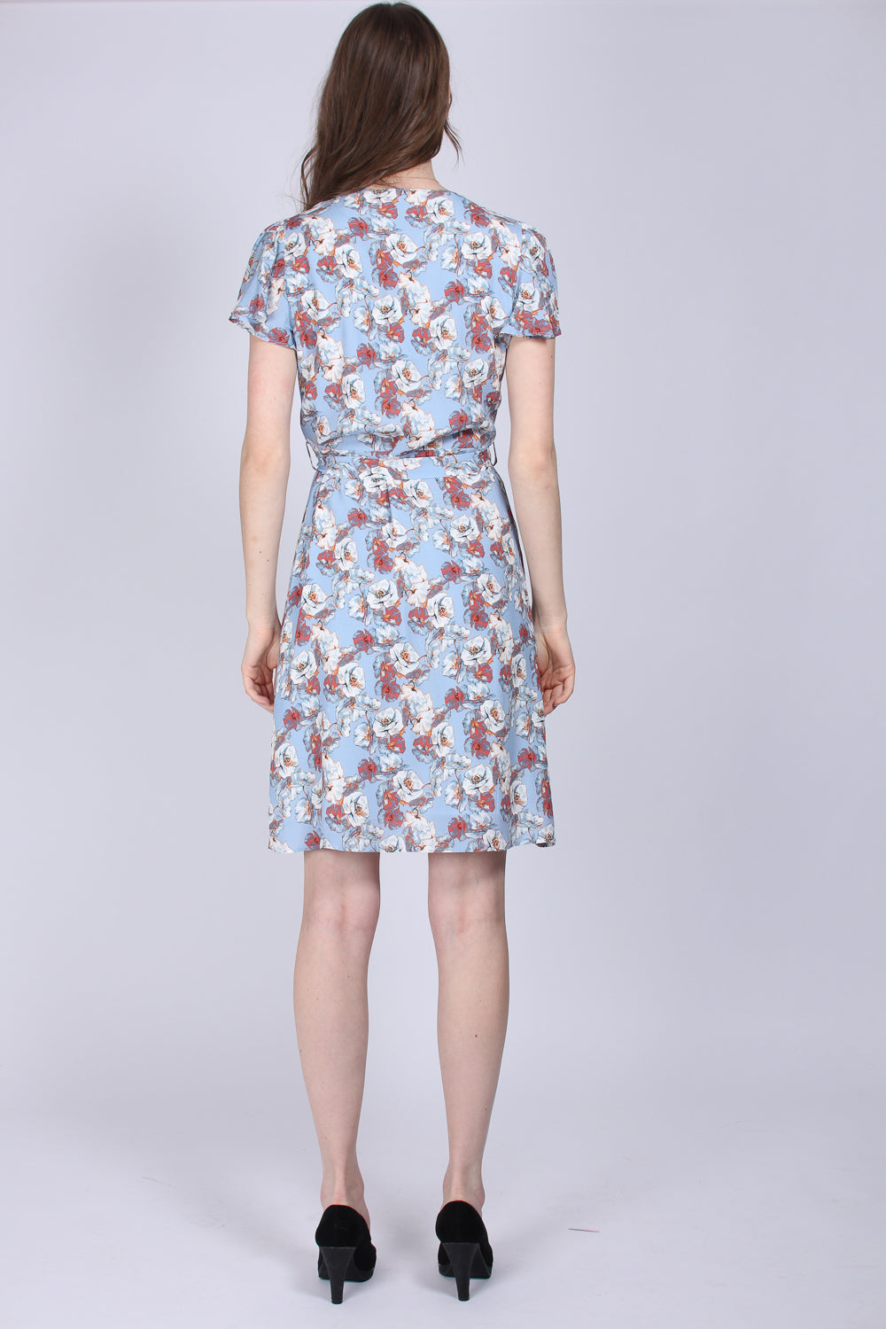 Flower Wrap Dress - Xenon Blue - MAUD - Kjoler - VILLOID.no