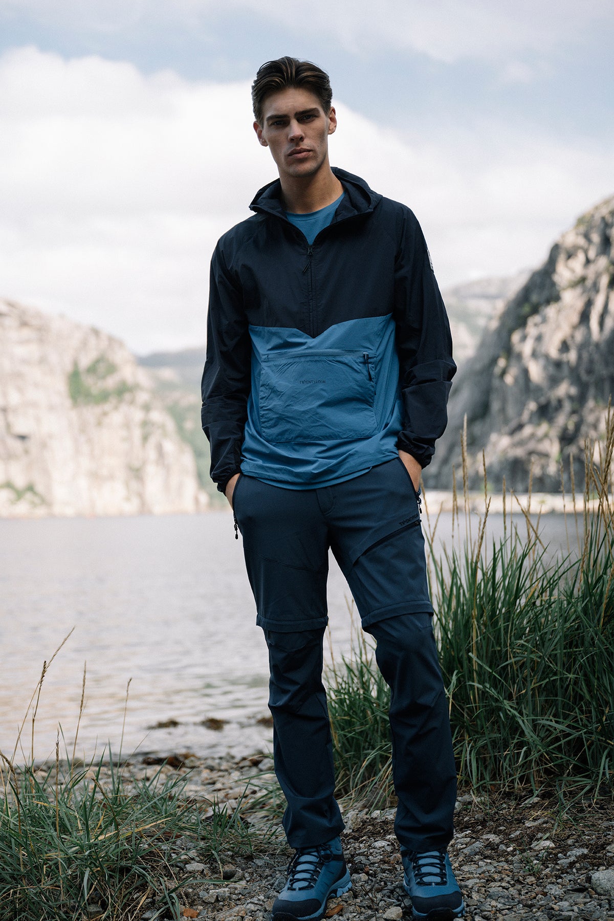 Flåm 2.0 Light Anorakk - Marineblå - Men