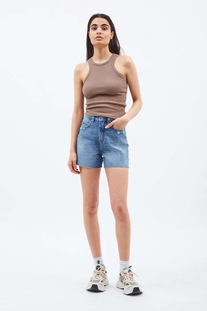 Nora Shorts - Drift Mid Worn