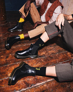 2976 Yellow Stitch Smooth Leather Chelsea Boots - Black Vintage