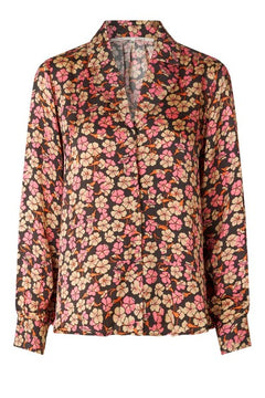 Victory Shirt - Camellia Rose