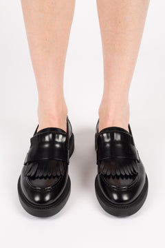 Alex W - Black