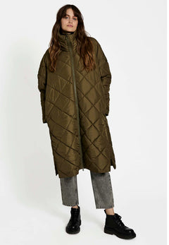 Alma Slit Quilted - Dark Army