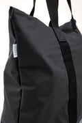 Tote Bag Rush - Black - Rains - Tilbehør - VILLOID.no