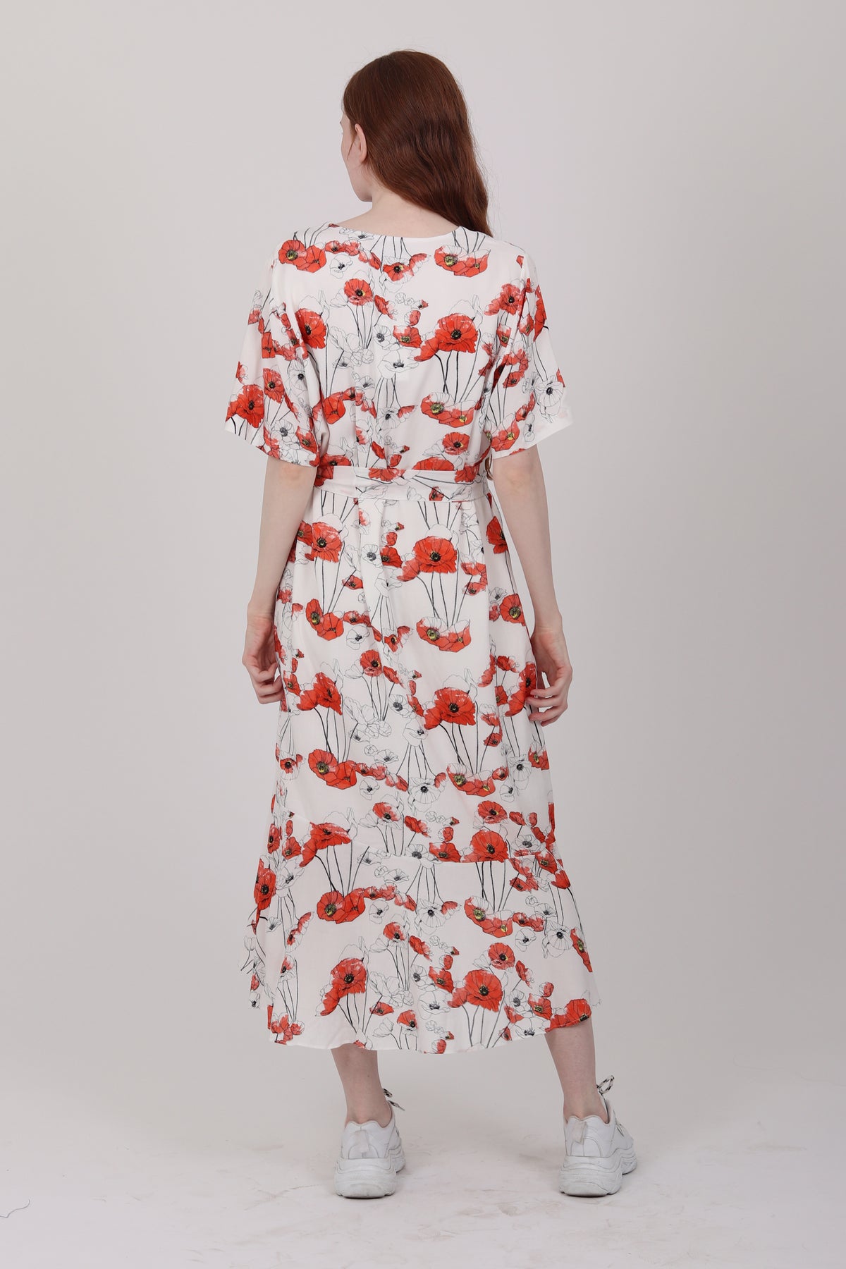 JOYFUL kjole - White w/flower print - Veronica B. Vallenes - Kjoler - VILLOID.no