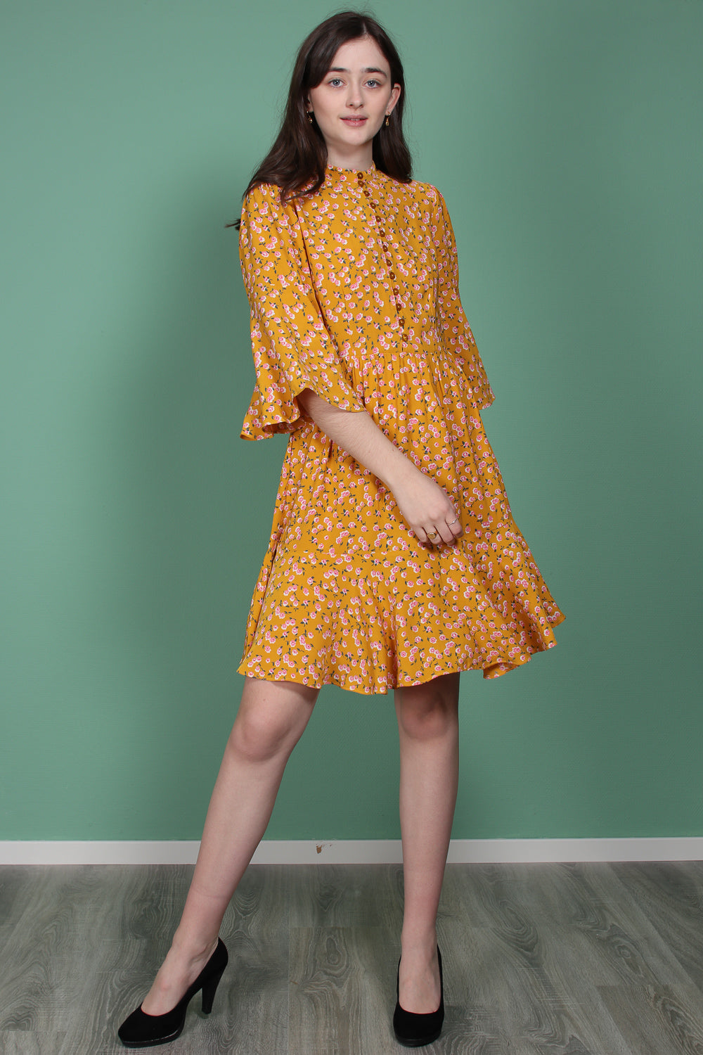 Vintage Drape Mini Dress - Sunshine - ByTimo - Kjoler - VILLOID.no