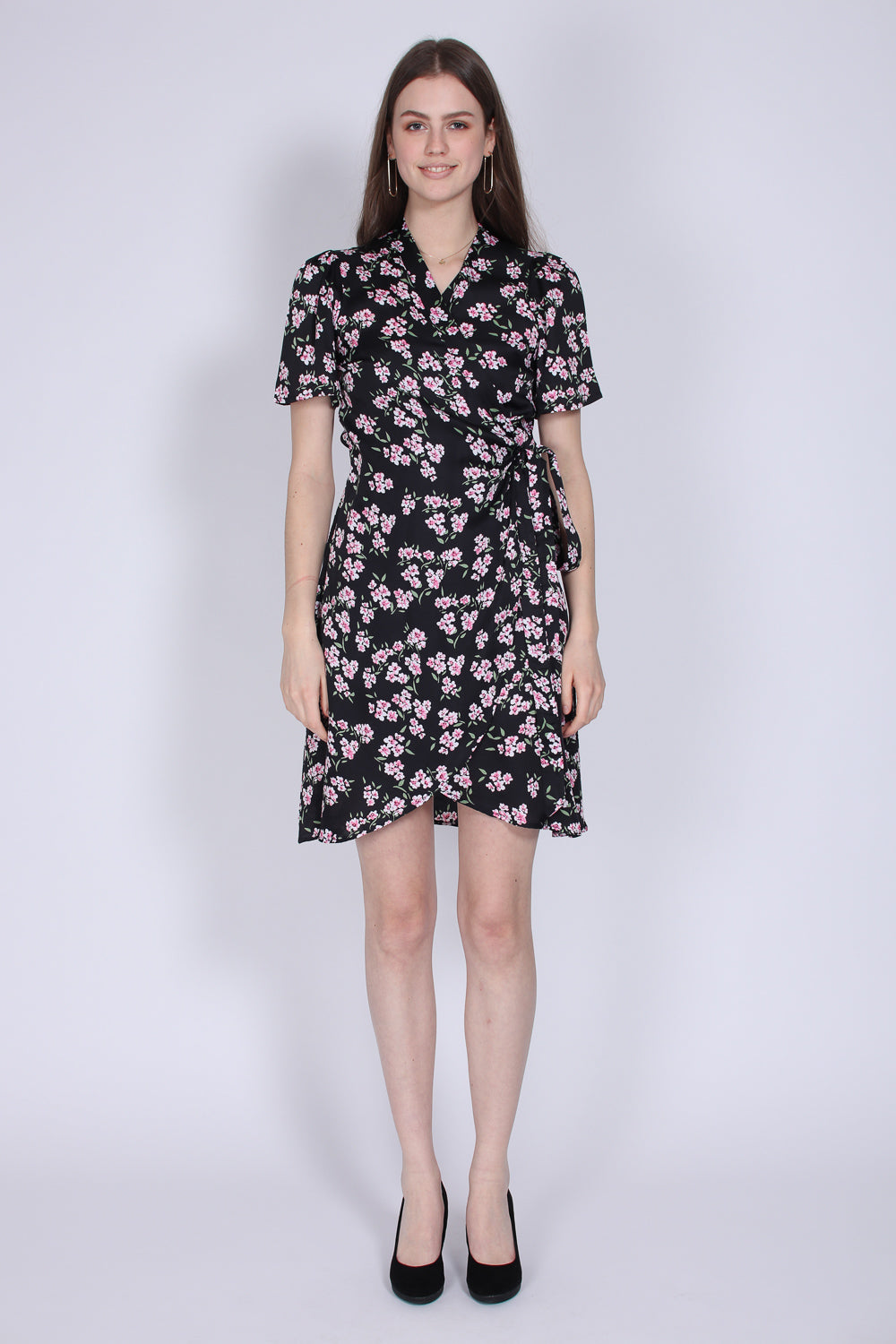 Shiny Wrap Dress - Apple Blossom - ByTimo - Kjoler - VILLOID.no