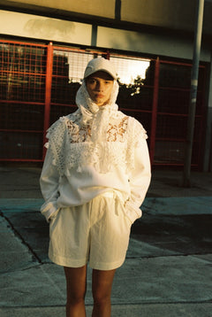 Joah Embroidery Sweatshirt - White