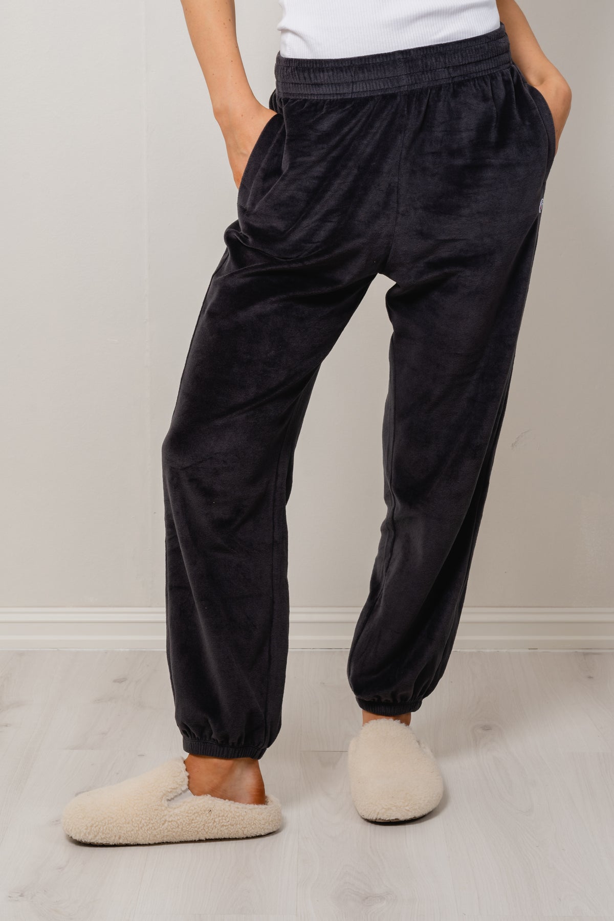 Elastic Cuff Pants - Night Black