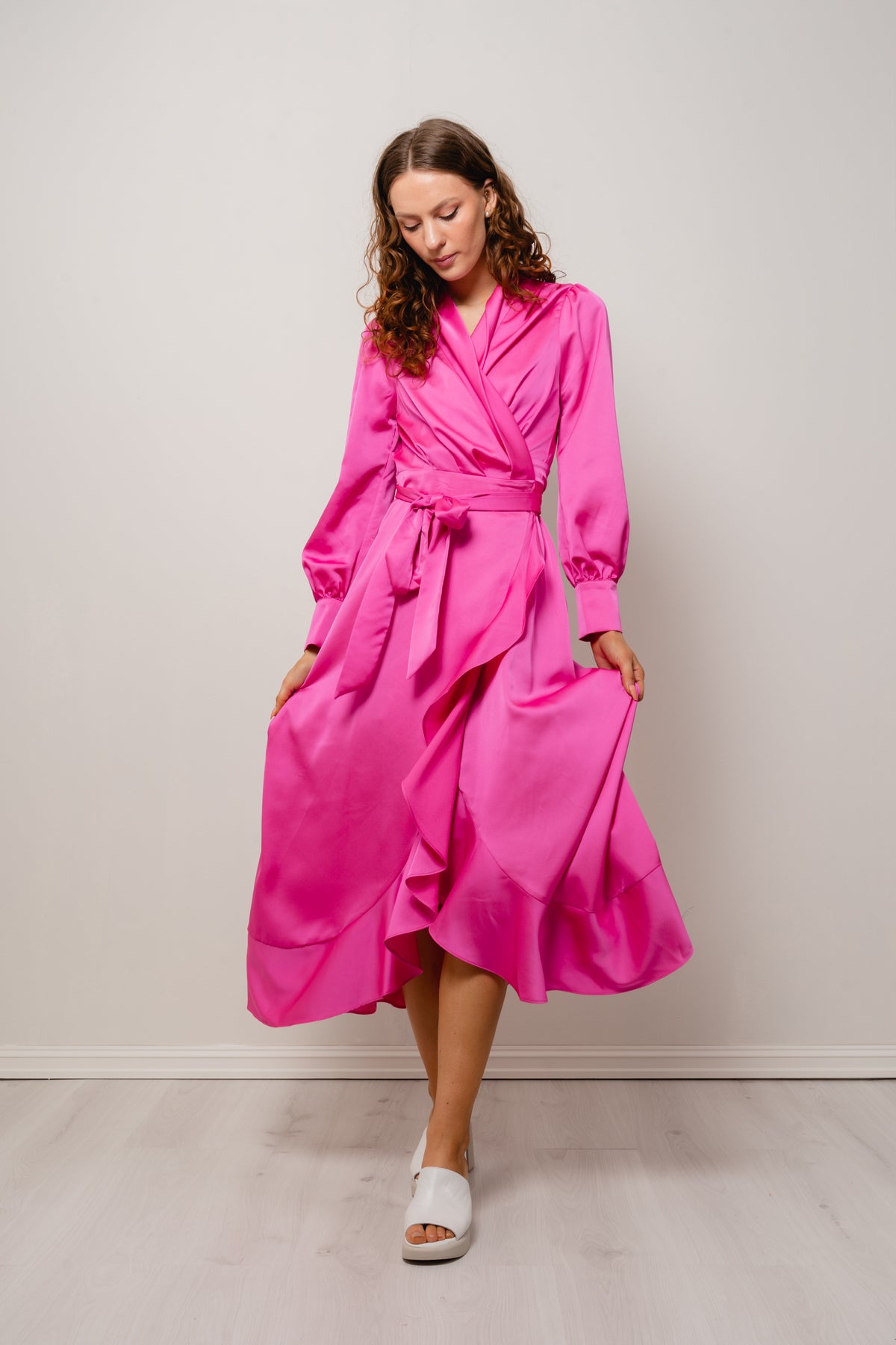 Iza Maxi Dress - Lipstick Pink
