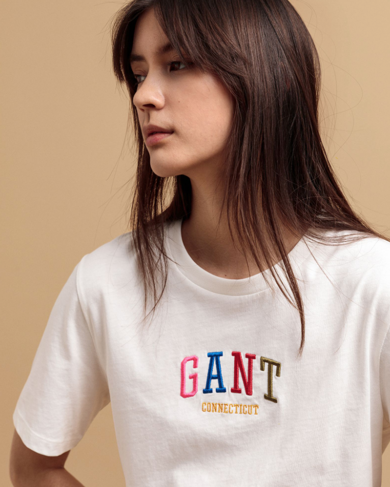 Multi Color Graphic T-shirt - Eggshell - GANT - T-skjorter & Topper - VILLOID.no