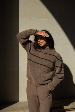 Lora Sweater - Brown