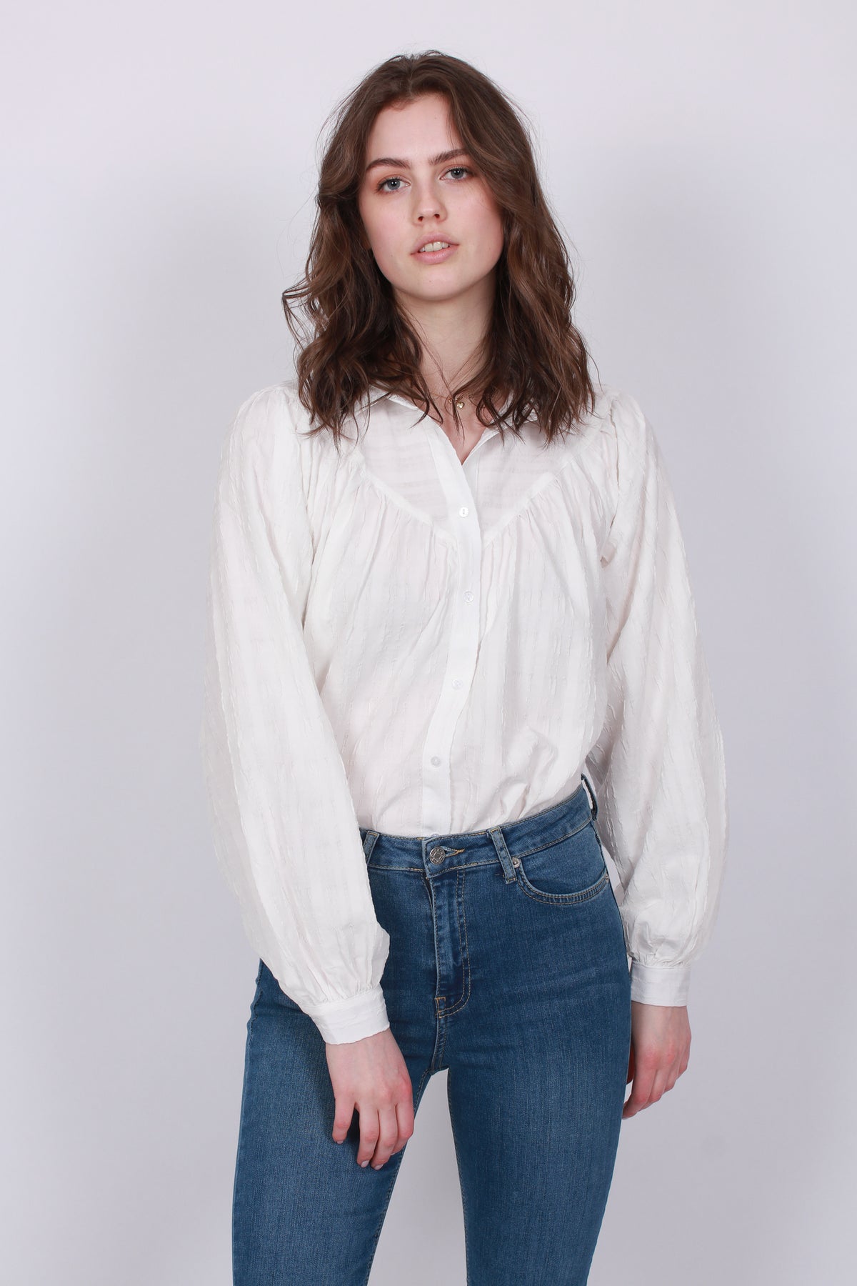 Detailed Shirt - Off White - MAUD - Bluser & Skjorter - VILLOID.no