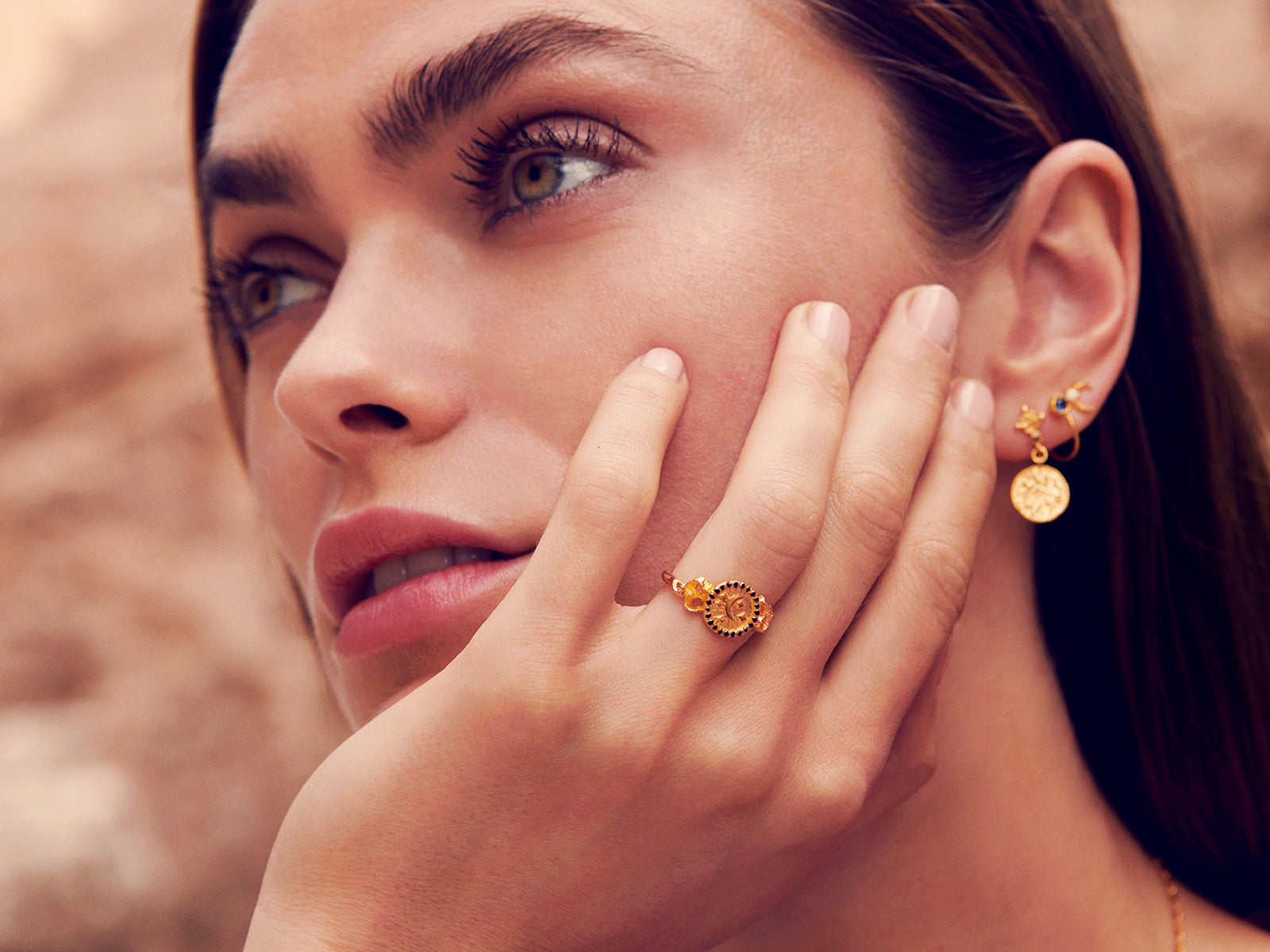 Anna Ring - Gold - Maanesten - Tilbehør - VILLOID.no