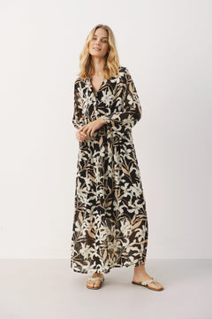 PoloniaPW Dress - Black Flower Print