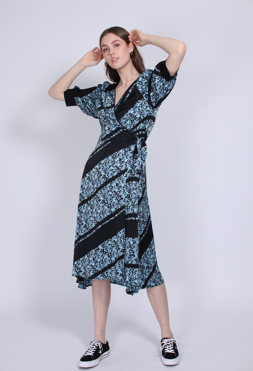 Break Wrap Dress Little Boy Blue VILLOID