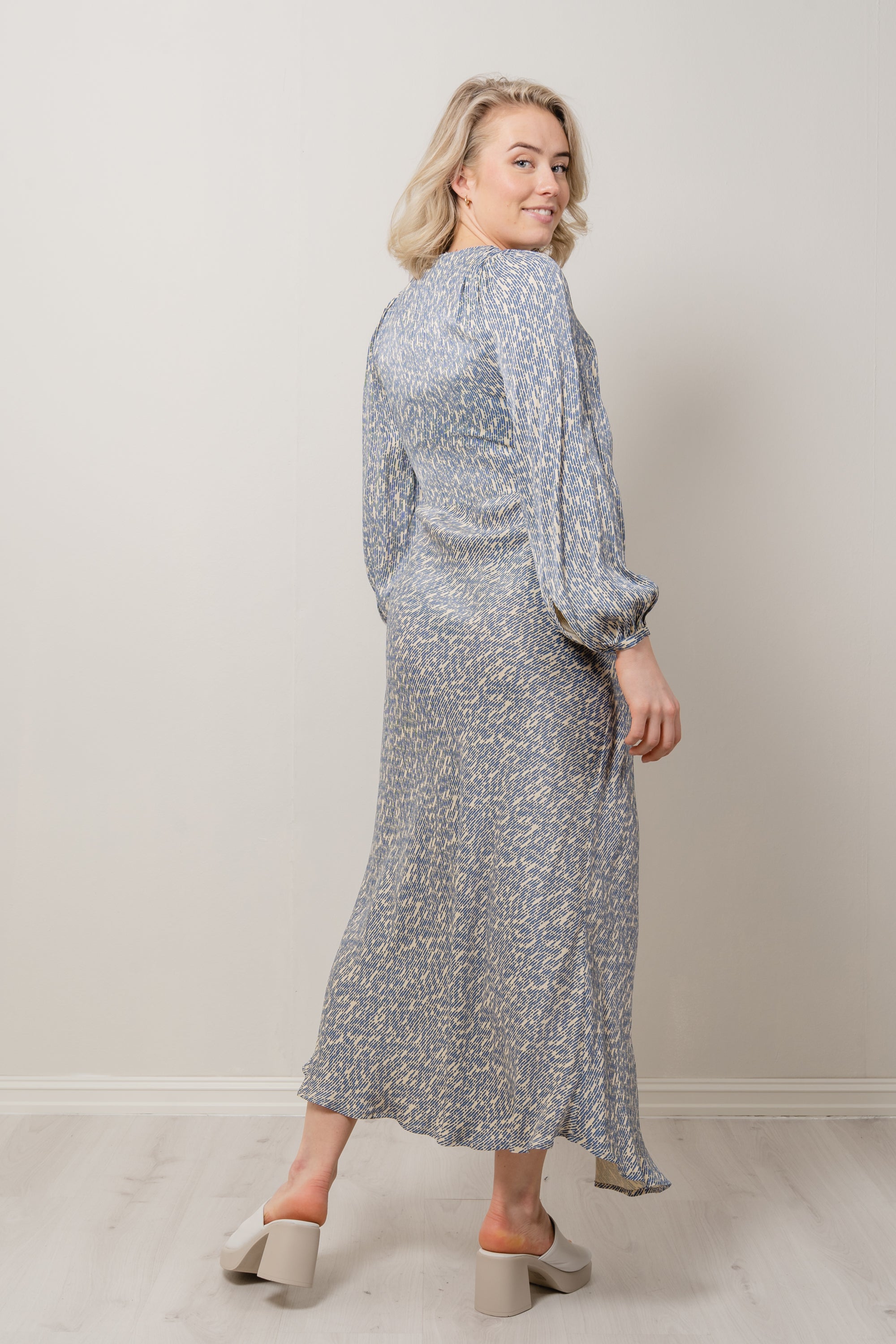 Rattan Dress - Cornflower Blue