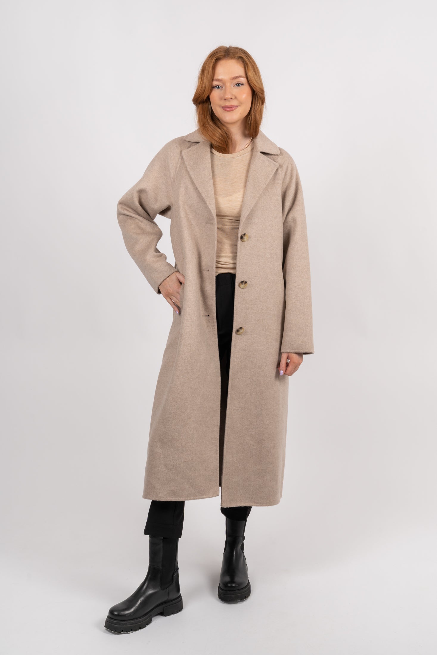 New Tama Handmade Wool Coat - Sandshell Melange – VILLOID