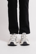 Standout - White/Sil