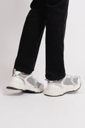 Standout - White/Sil