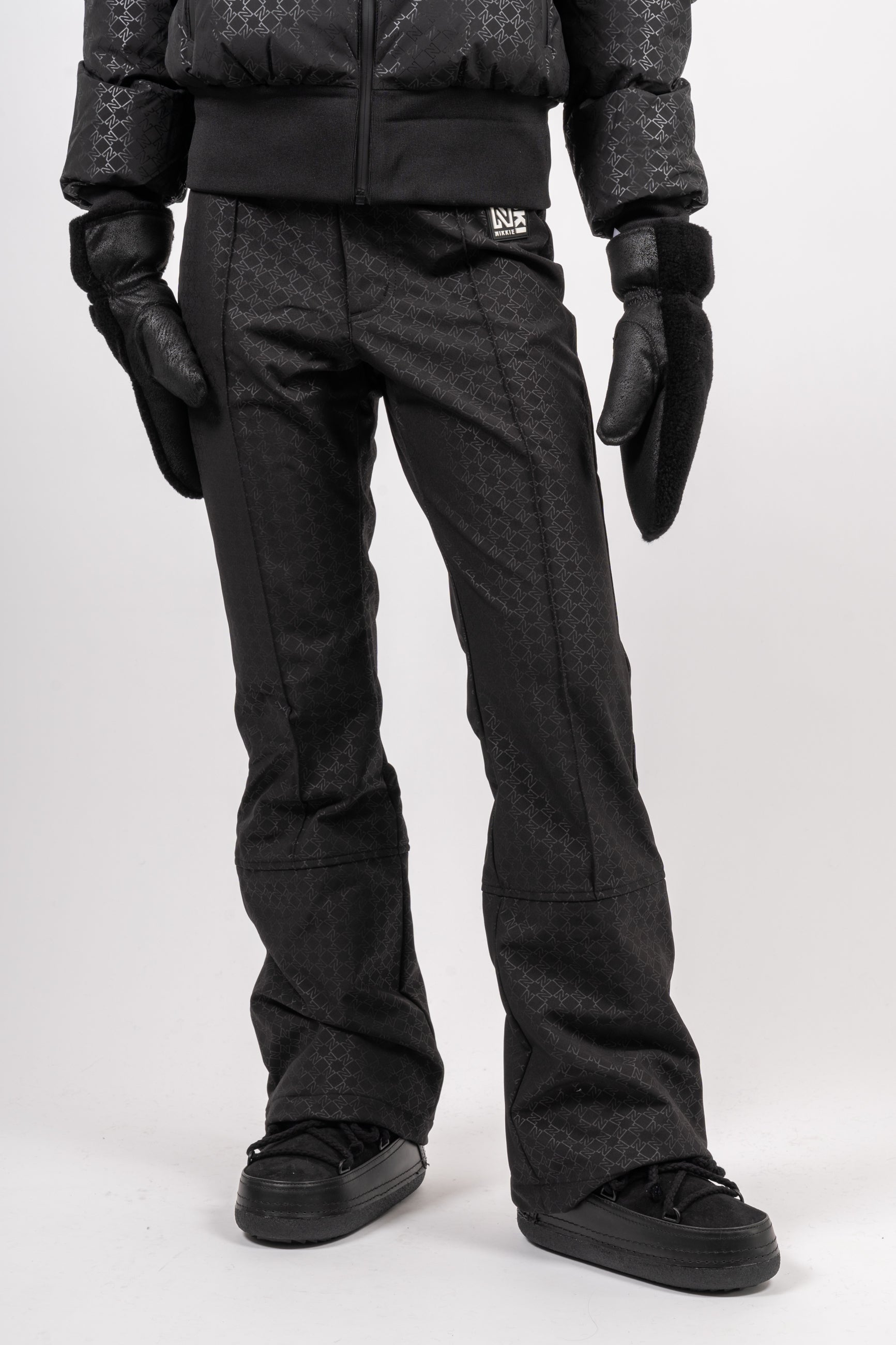 Yenthe Ski Pants - Black