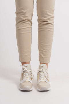 Georgie Trainer - Pale Gold Multi