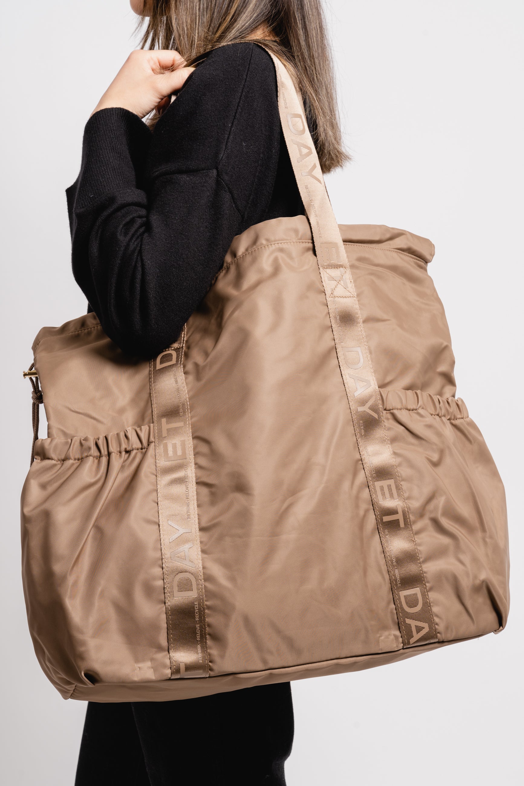 Day Re-Logo Band Crease Bag - Caribou