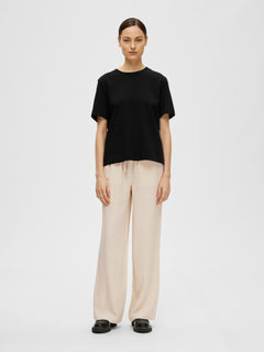 Essential Ss Boxy Tee - Black