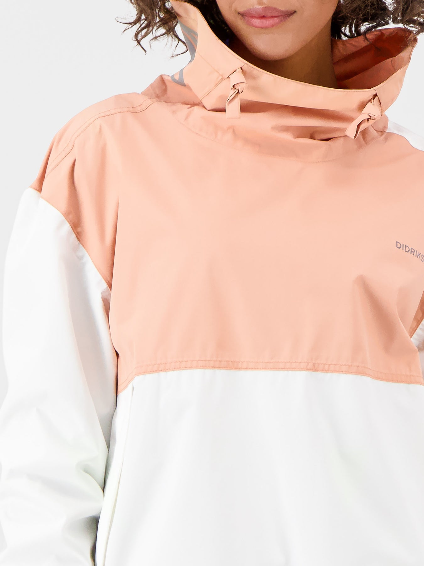 Thyra Wns Jkt 2 - White/Pink/White